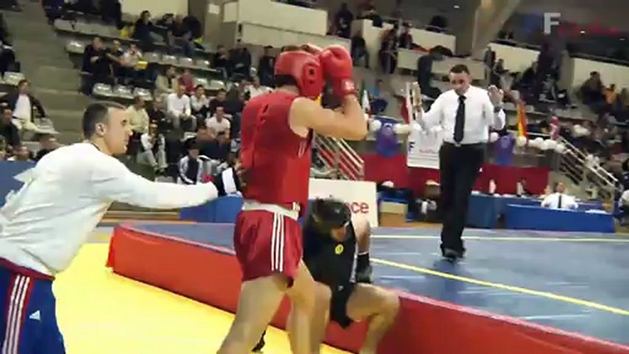 Open de France de Wushu Sportif 2012 / 1/2 finale Sanda Seniors -75kg / Nathan Issaad vs Yoan Benbedra