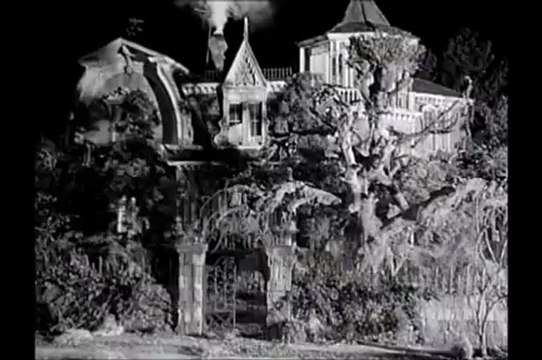 Os Monstros: Capa, Menus do DVD e Trecho Dublado Exclusivo!