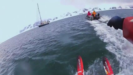 SKI NAUTIQUE DANS l'ARCTIQUE