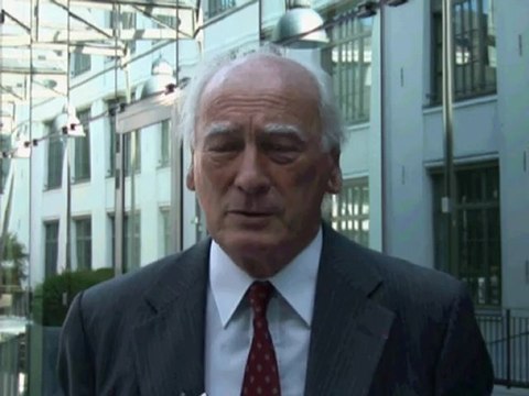Alain Valès, Conseiller de l'Assemblée des Français de l'étranger, décrit le Lycée Français de Lisbonne