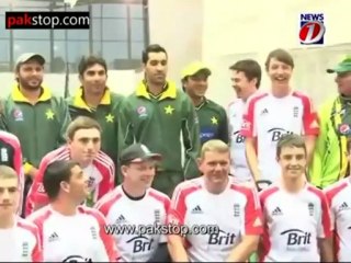 Pakistan Cricket Team With Pakistan Disabled Cricket Team