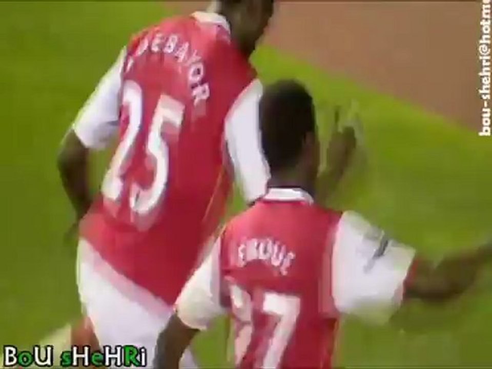Henry & Adebayor & Eboue Dancing