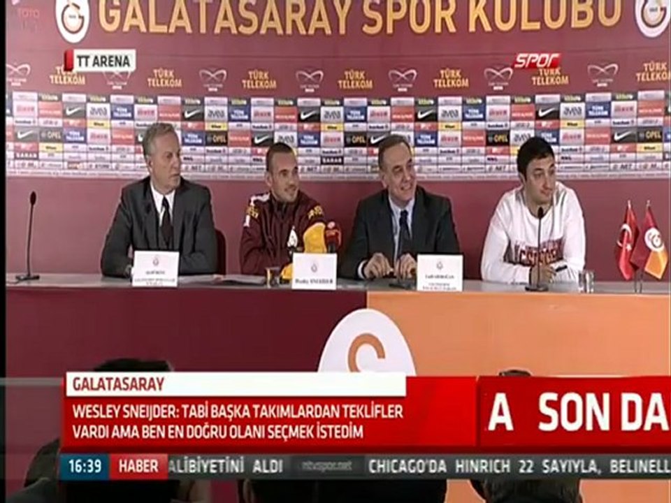 Wesley Sneijder - Galatasaray İle Sözleşme Töreni