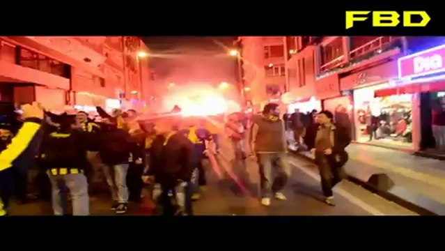 Fenerbahçeliler Derneği Kadıköy'ü Yaktı