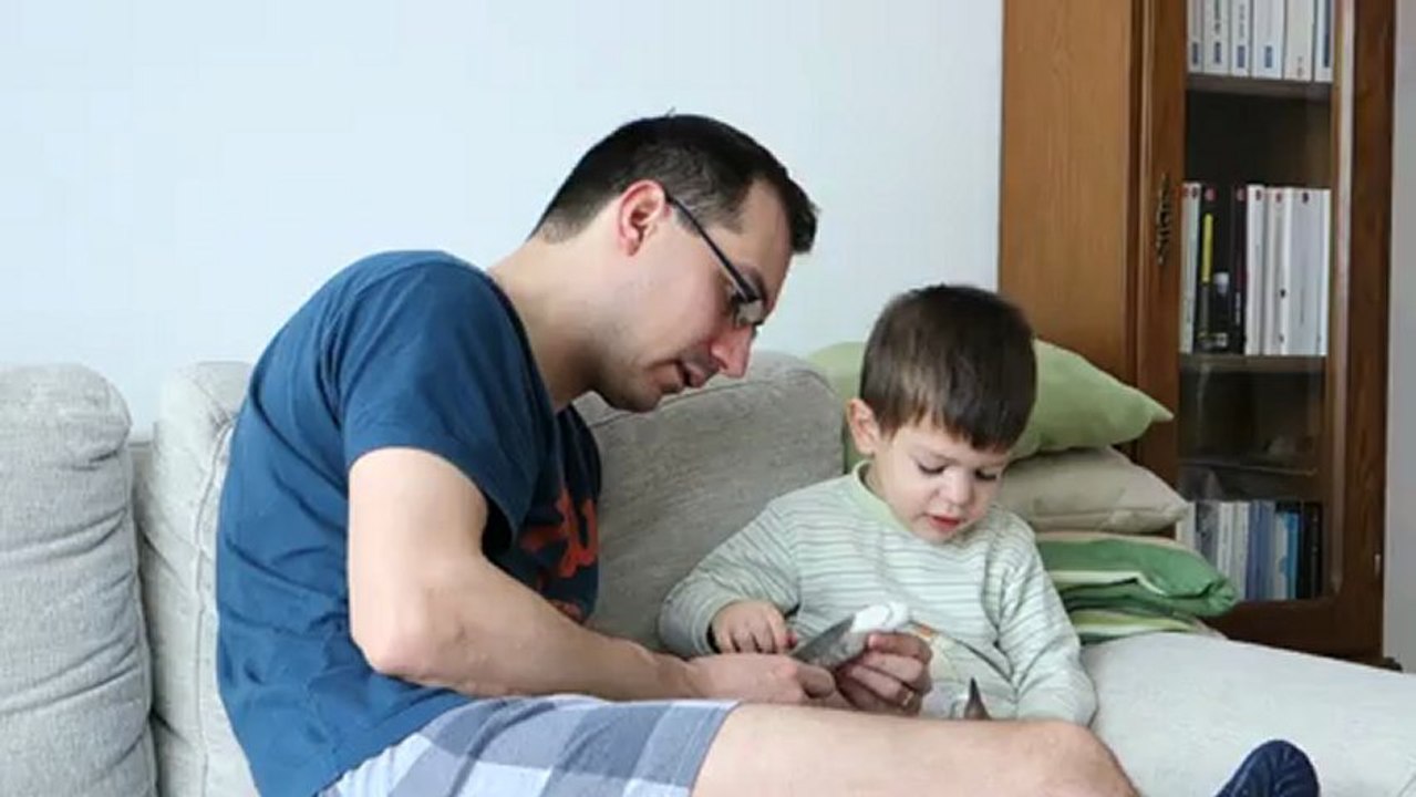 anatomie du chat et immitation girafe