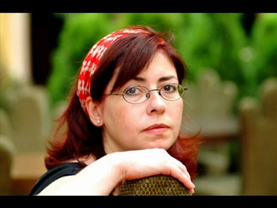 İlkay Akkaya - Lele  eLa Gözlerine Kurban Tatlı Sözlerine...