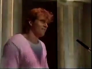 1985 - Everybody Wants to Rule The World (Wogan)