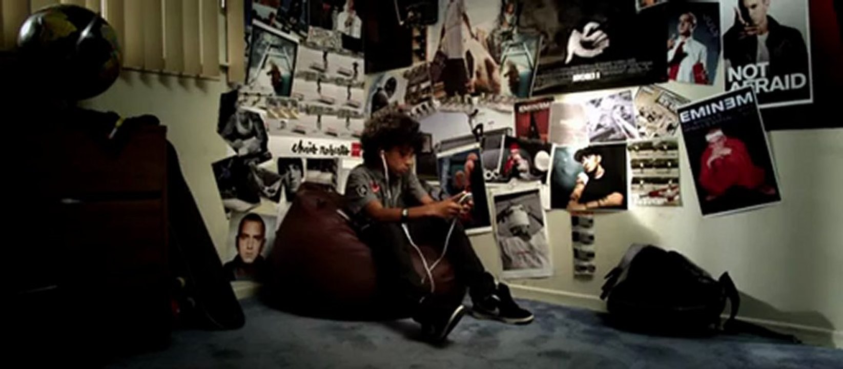 Eminem Ft. Lil Wayne - No Love [2010] x264 frayint