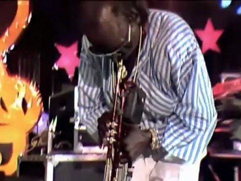 Miles Davis - Human Nature (from Definite Montreux 10 DVD Box-set)