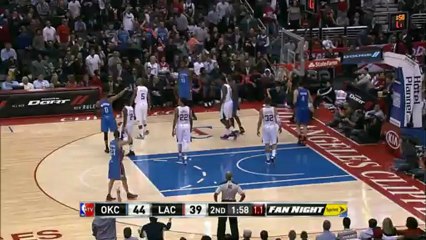 Butler's block hits referee Derek Richardson in the head!