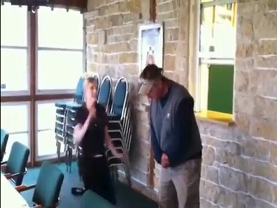 Ne faites jamais confiance à une femme