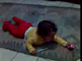 Dicas Essenciais para Ensinar seu Bebê a Engatinhar 🐾