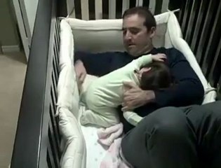 Lo complicado que es hacer dormir a un bebe