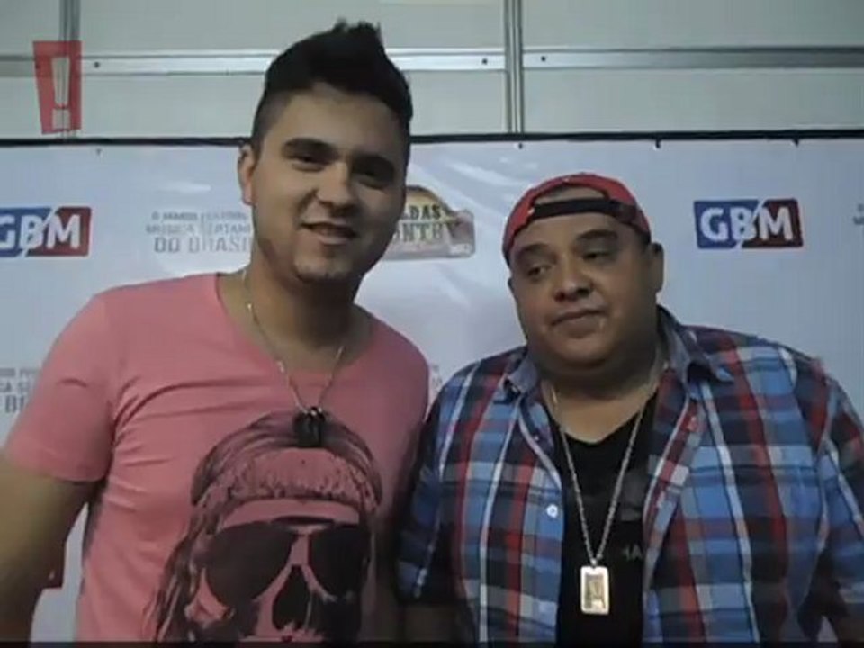 Humberto e Ronaldo desejam um ótimo Natal