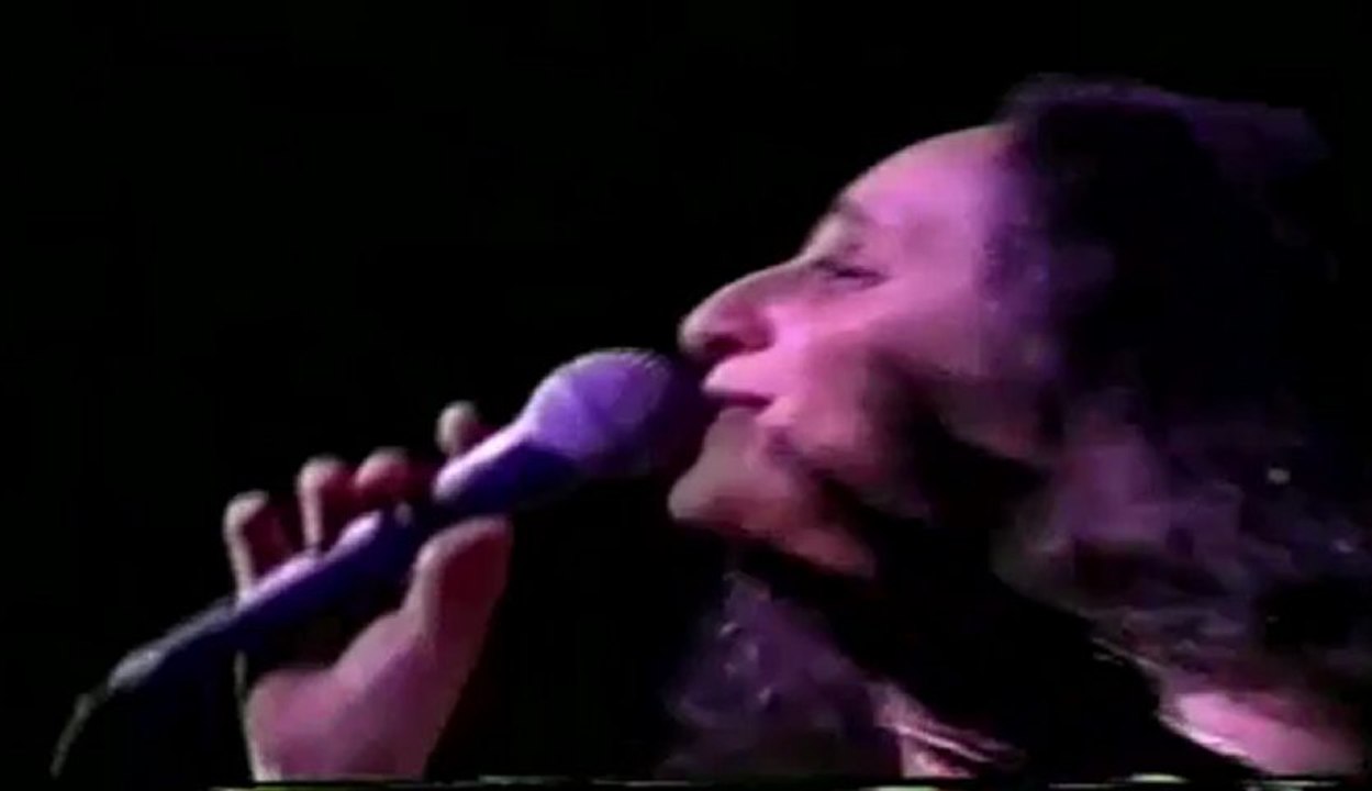 LAMA - MARIA BETHANIA