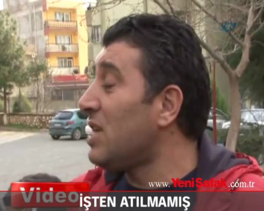 işten atılmamış