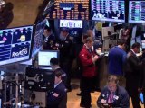 US stocks mixed, tech leads gains