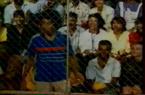 Thierry Jardinot - Footbal y joue pa dan' tribune