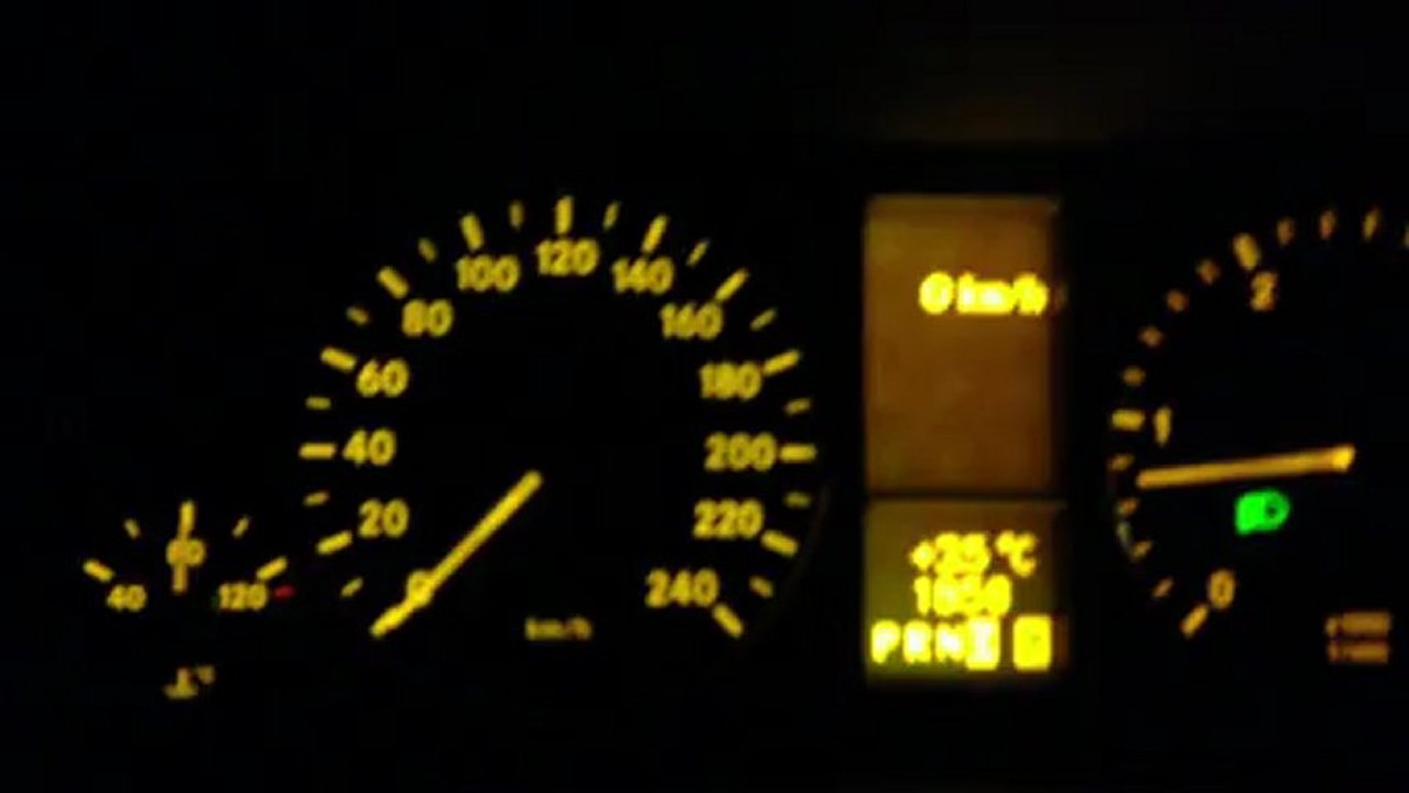 Mercedes Classe A 200 CDI 140cv Autotronic CVT-7 Avantgarde 0 - 100 KM/H