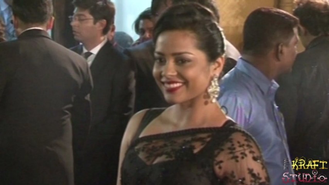 Shahana Goswami At Filmfare Awards 2013 (gurdonark Little Penguin)
