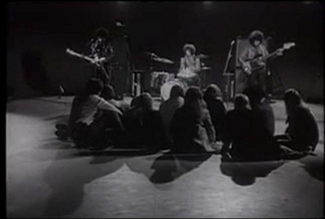 Nik The Greek - Jimi Hendrix - The Wind Cries Mary (Stockholm 1967)