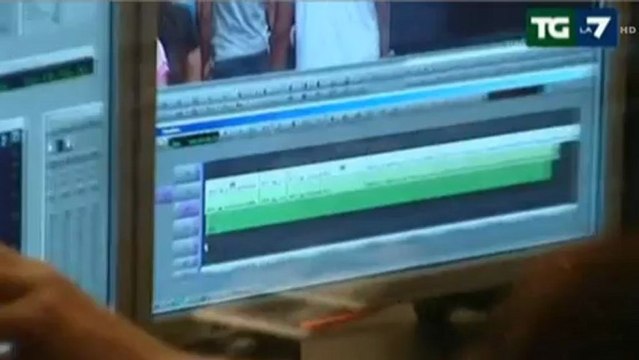 ENRICO MENTANA E IL CASO DI LA7 IN VENDITA SERVIZIO DEDICATO ANCHE BANNATO da you tube