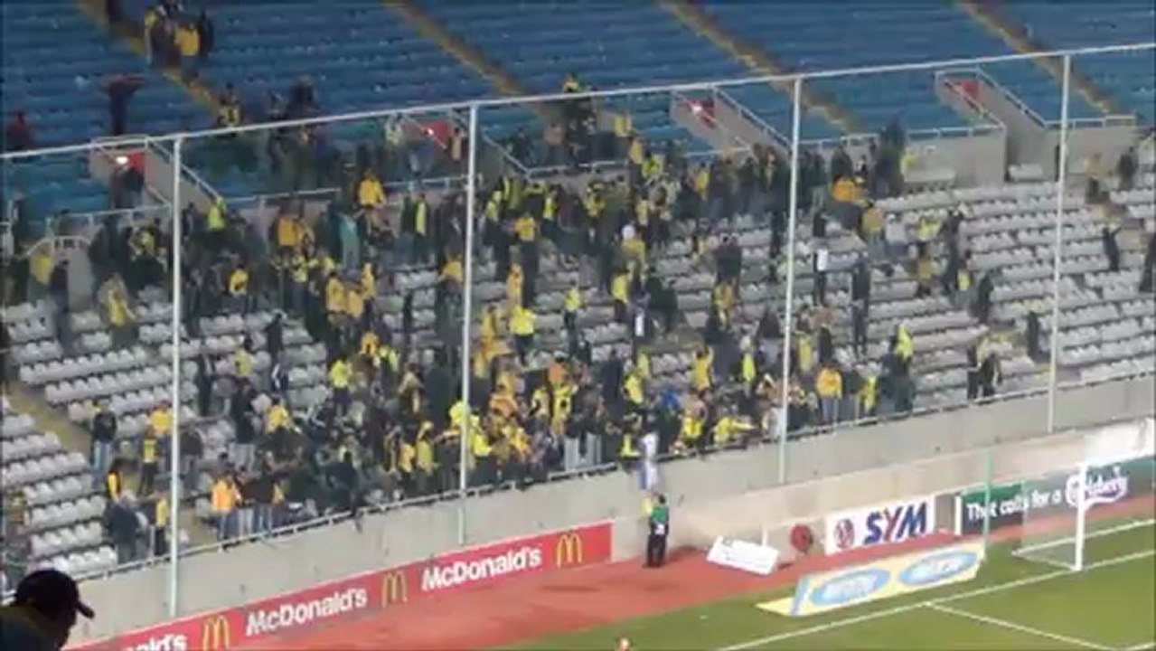 ΑΠΟΕΛ-ΑΕΛ-χειροκροτήματα ΑΠΟΕΛ για ΑΕΛ