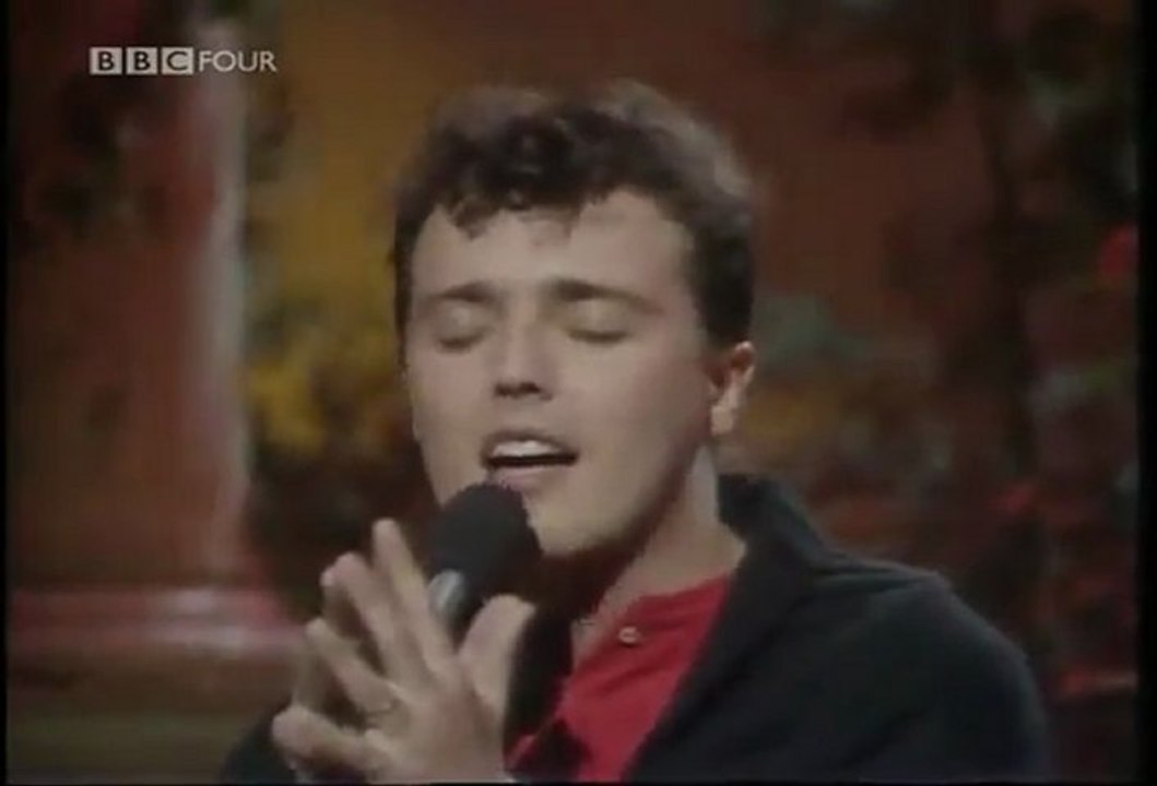 1985 - Everybody Wants to Rule The World (The Kenny Everett Television Show)