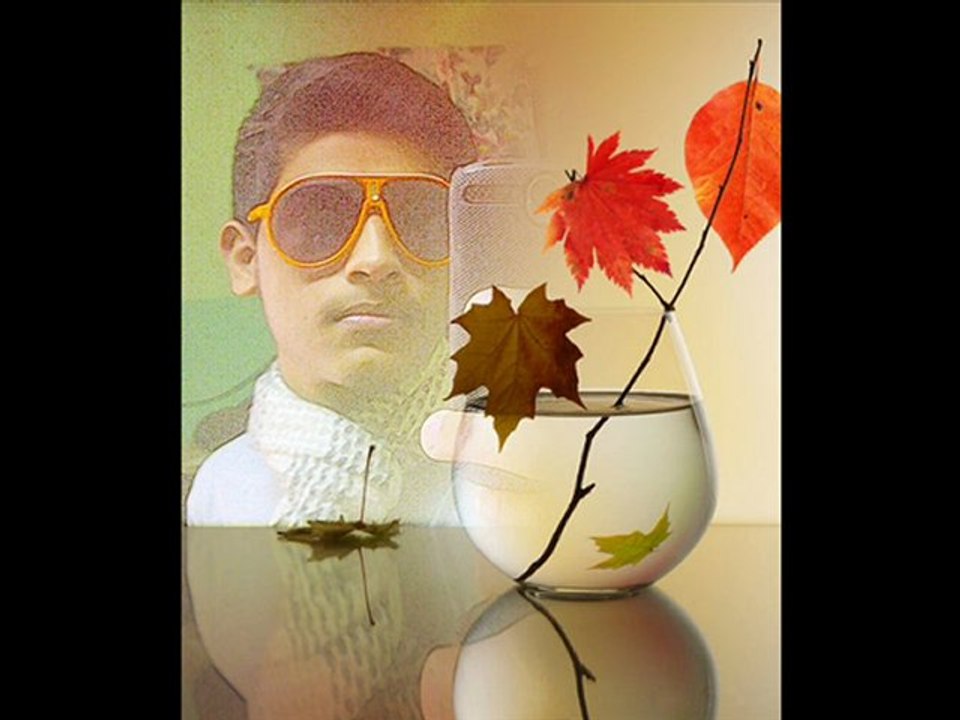 mujh mai kahain