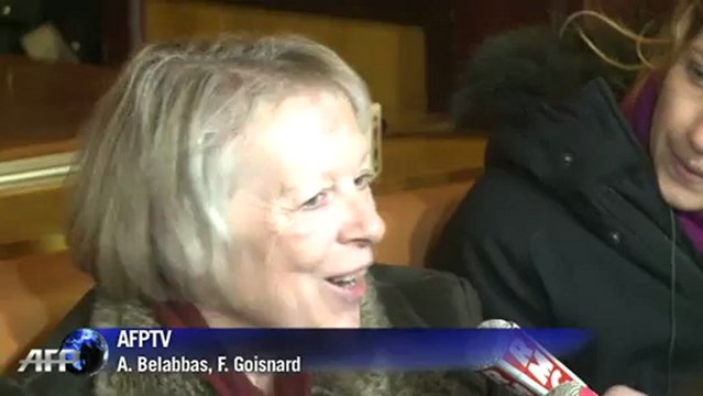 sa mère Florence Cassez exprime sa joie depuis Paris d'où elle a suivi les derniers évènements