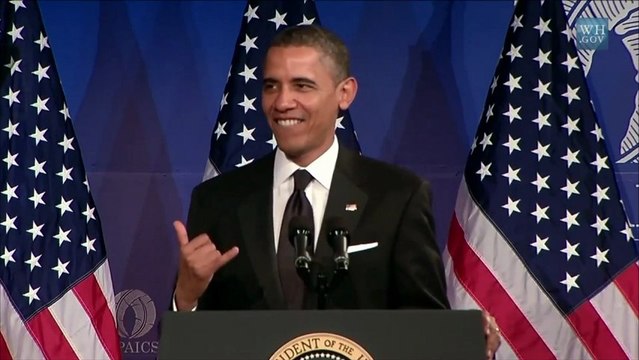 Barack Obama chante SexyBack de Justin Timberlake