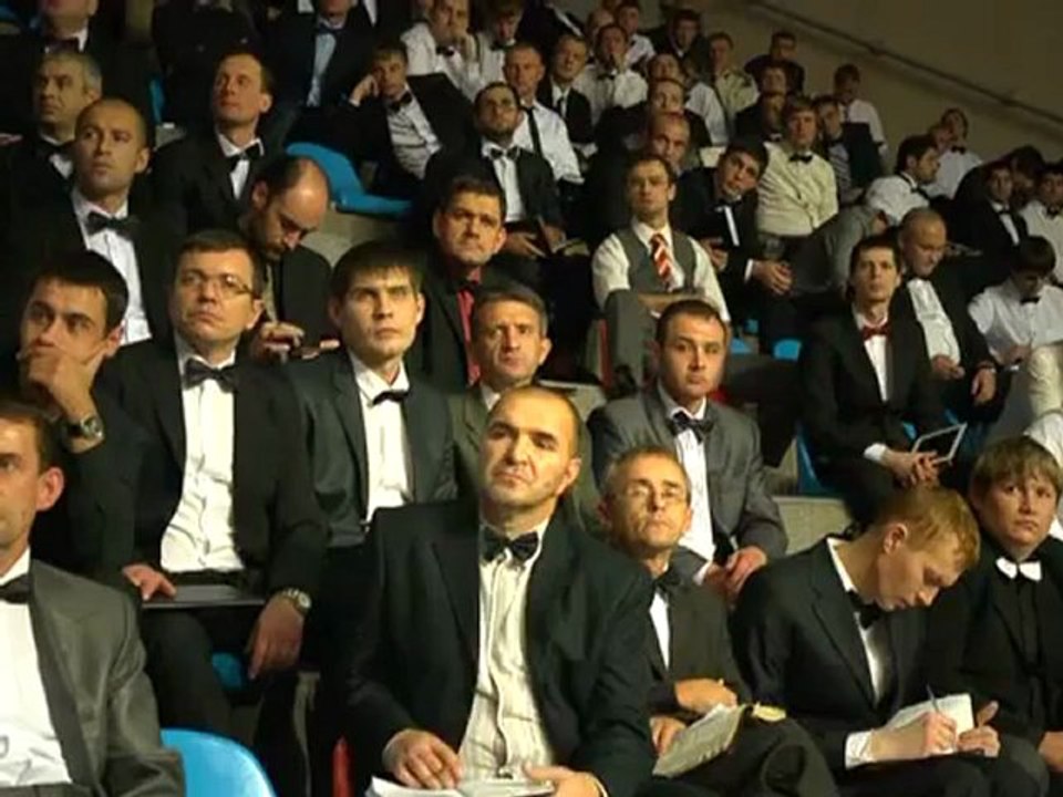 АНДРЕЙ КОЗЛОВ