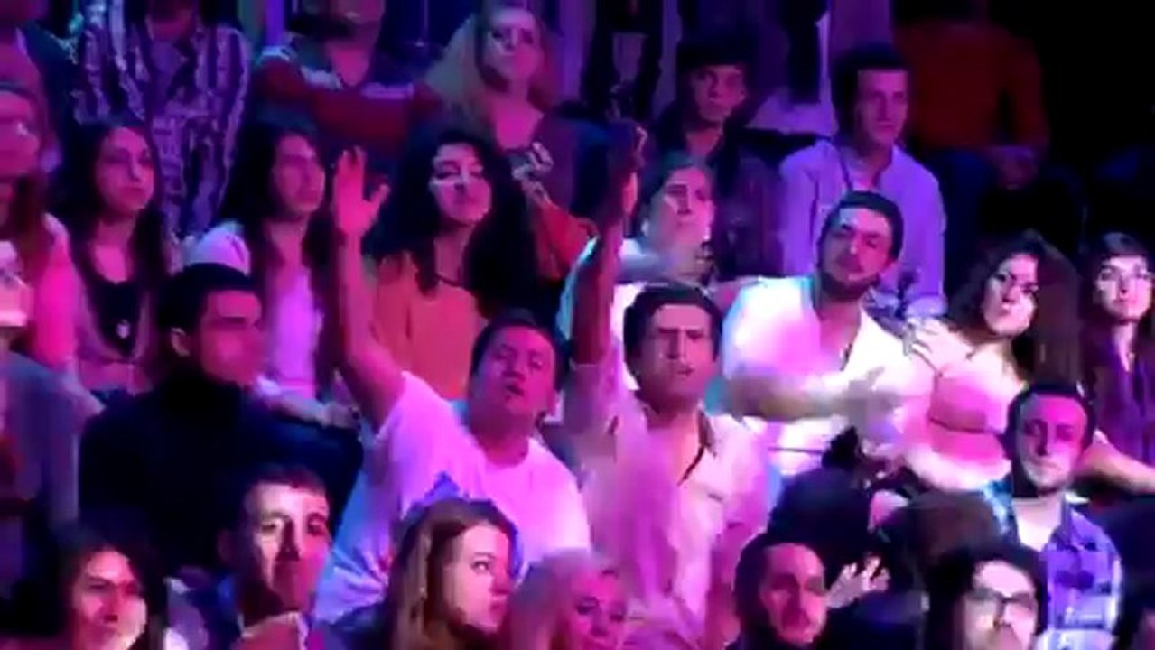 Koptu Geliyor - Alişan - Mutlu Ol Yeter Canlı Performans