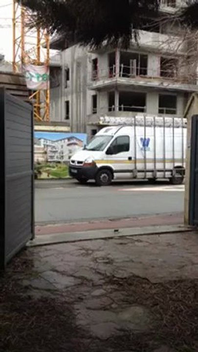 DEA LIVI  bras coulisses 24 volts WILCO installation à verneuil sur seine