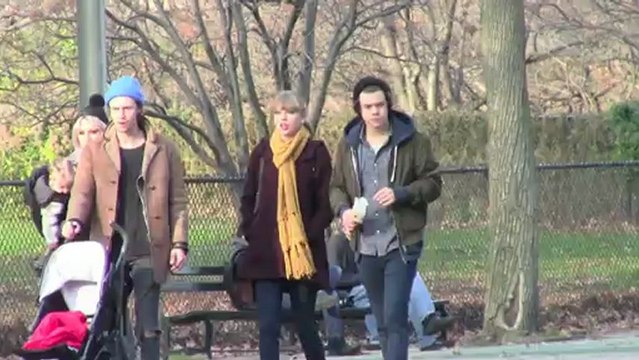 Harry Styles Withdraws Cash From His Reported £15 Million One Direction Earnings