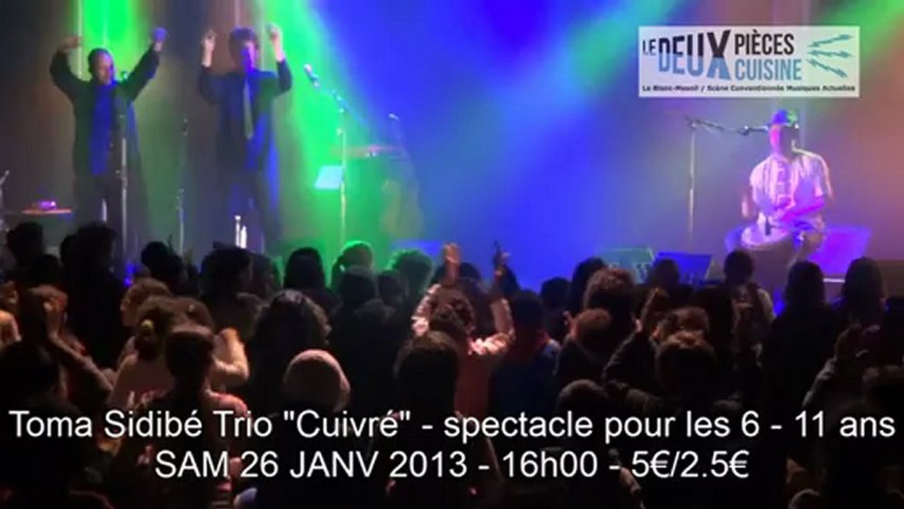 Toma Sidibe Trio Cuivré au Deux Pièces