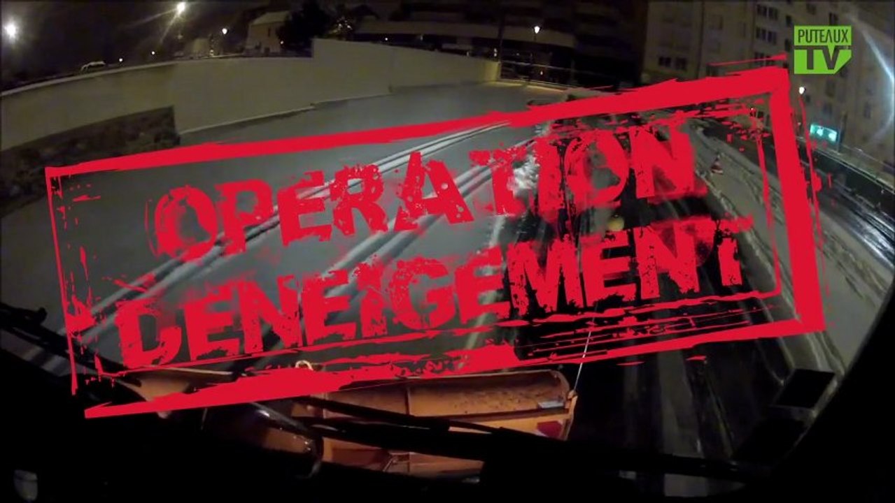 Vidéo Puteaux: Opération déneigement à Puteaux
