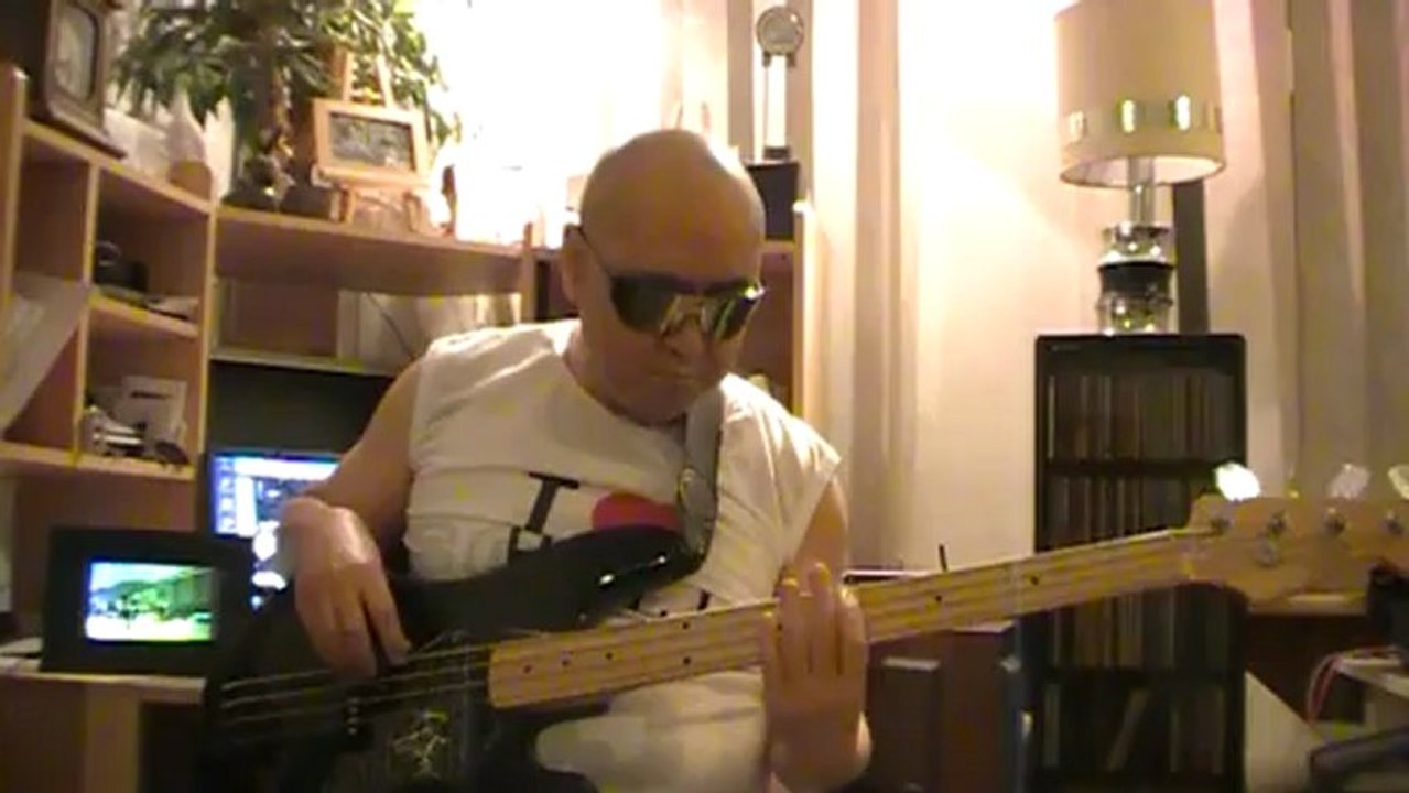 Shining star Earth Wind & Fire bass cover Bob Roha