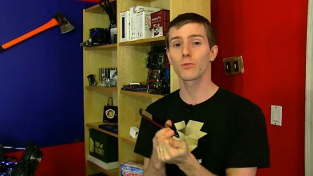 HTC Droid DNA Phone Unboxing & First Look Linus Tech Tips