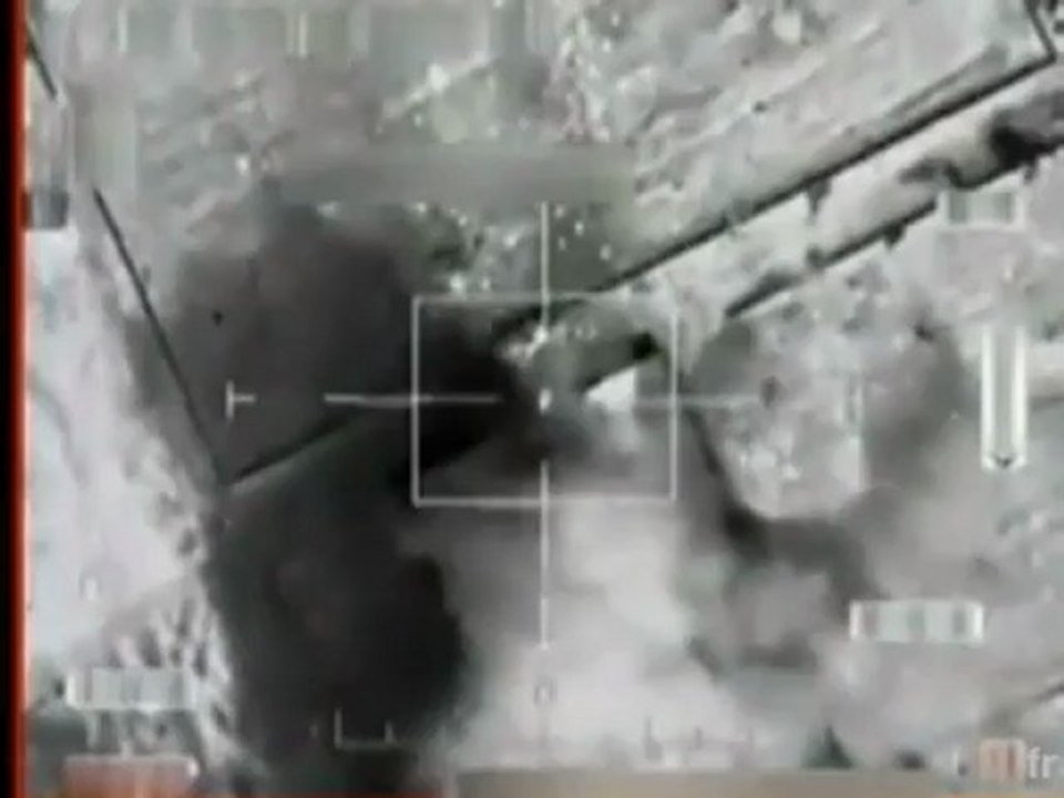 Mali : les premières images des frappes aériennes françaises