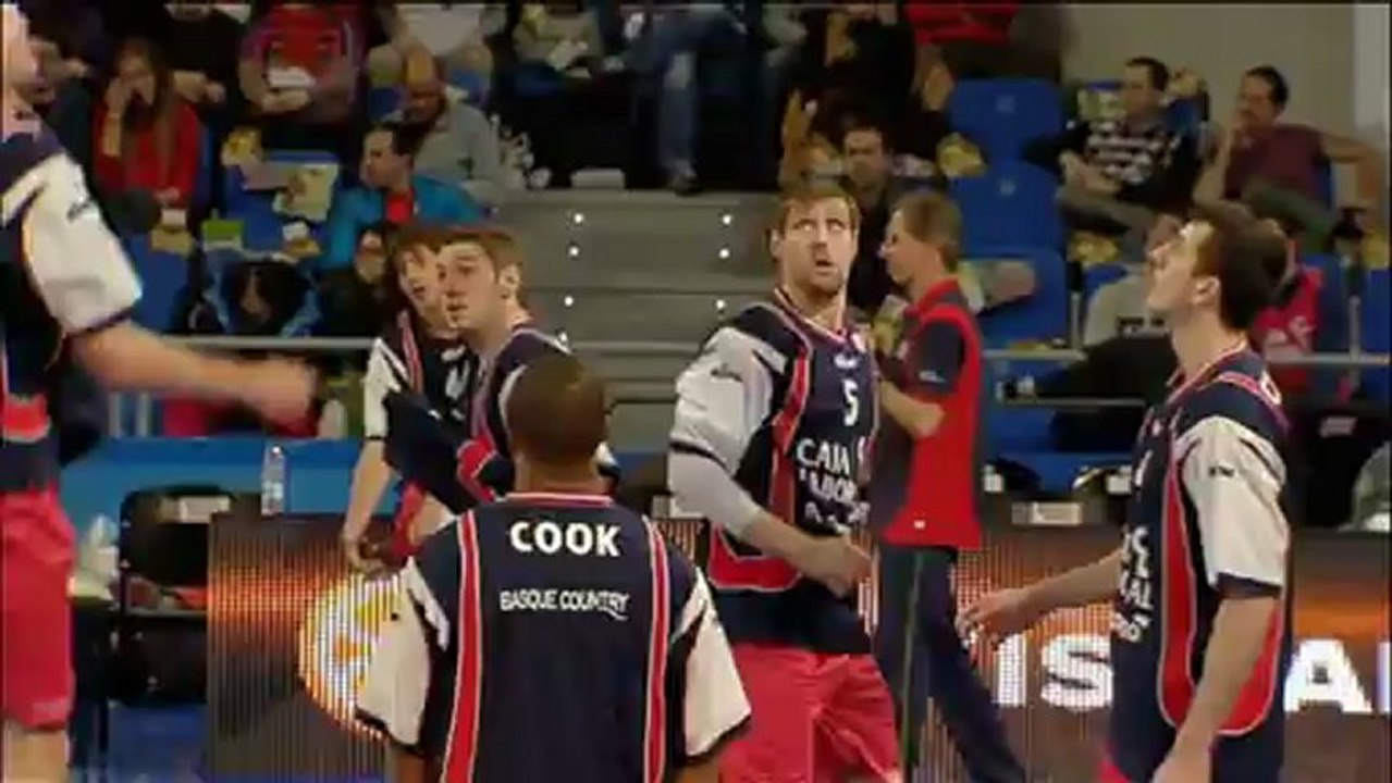 Caja Laboral 79-90 FC Barcelona Regal, gruppo F