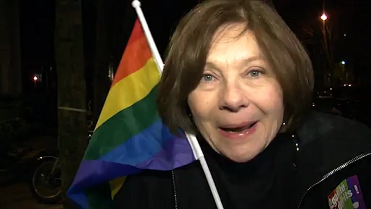 Mariage homo : "Arrêtons l'hypocrisie", lance Macha Méril