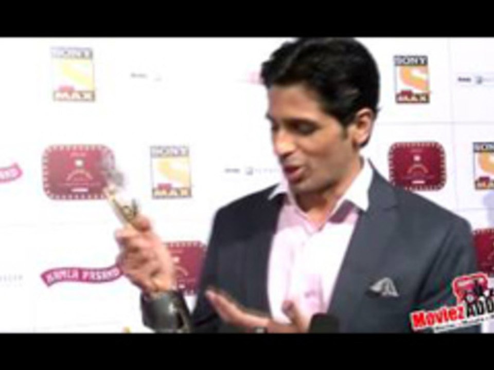 Siddharth Malhotra Best Debut Male (SOTY) - Stardust Awards 2013