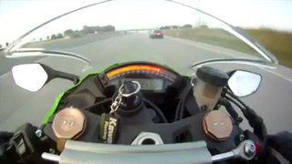 Course Kawasaki - Audi RS6 à plus de 300km/h !