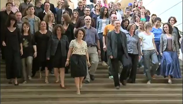 Vue sur les marches - L'équipe du Théâtre National de Chaillot