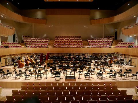 Visite de l'Auditorium de Bordeaux, salle Henri Dutilleux