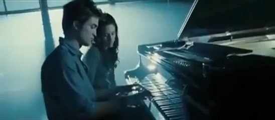 Bref je sors avec un Vampire (Parodie Twilight) (1)