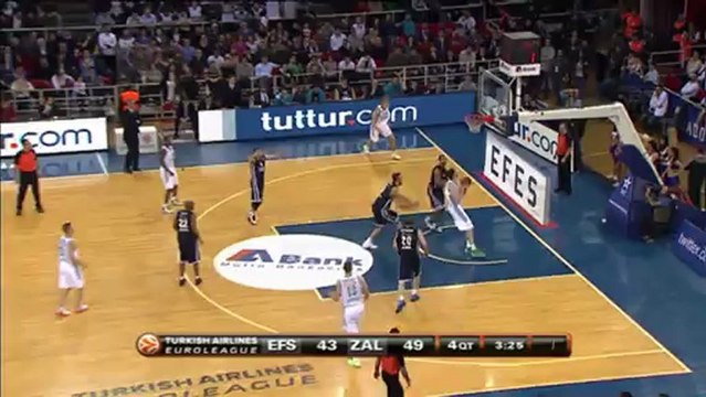 Block of the Night: Semih Erden, Anadolu Efes Istanbul