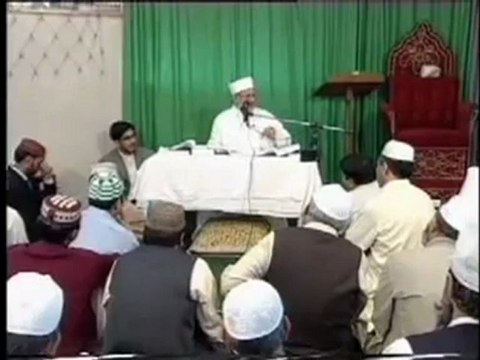 Khalid bin Walid Radiallahuanhu won the wars due to blessings of Holy Hair of Huzoor sallalahualaihiwasallam