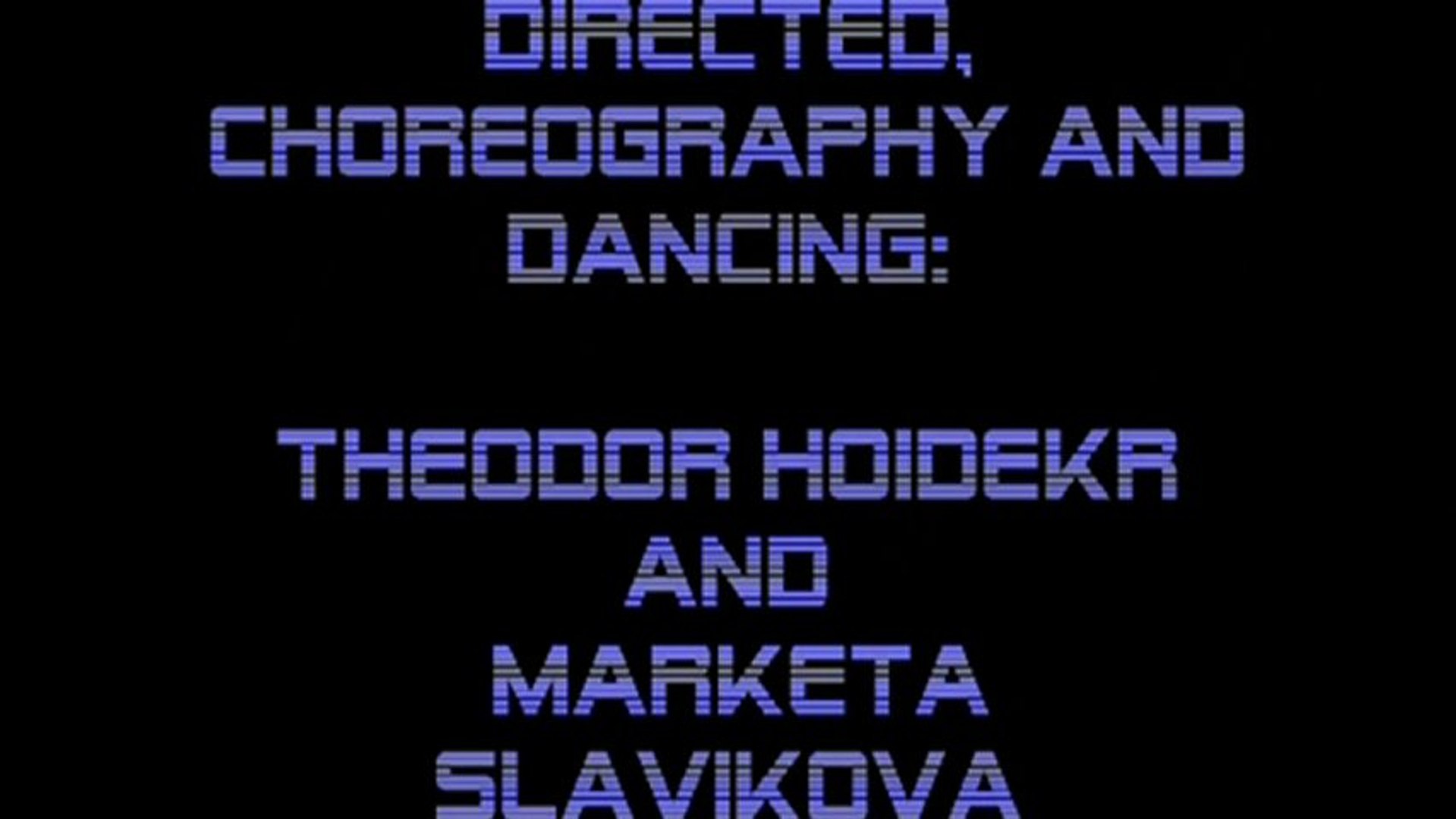 ⁣Black light theatre HILT - UV DUET -LOVE